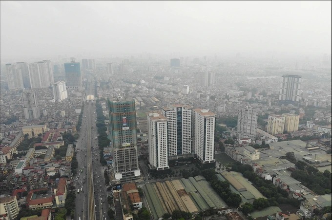 Chất lượng không khí tại Hà Nội thường xuyên rơi vào tình trạng báo động thời gian gần đây (Ảnh: Hữu Nghị - Đỗ Quân).